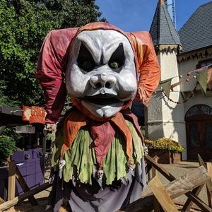 Meet your Posher, Kenneth